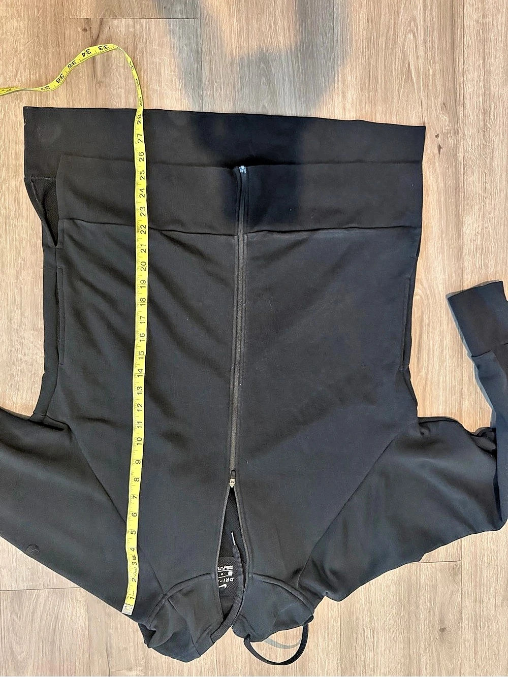 Nike women’s Black Dri-FIT Hooded Jacket - Picture 7 of 7